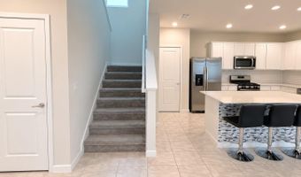 4086 LUSH VIEW Dr, Apopka, FL 32712