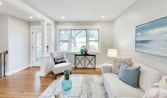 7217 WILBURDALE Dr, Annandale, VA 22003