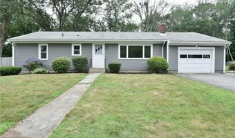 44 Cindy Ln, Warwick, RI 02886