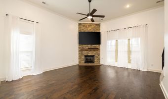 6261 LONGMIRE Loop W, Arlington, TN 38002