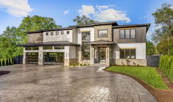 1801 N Clarence Ave, Arlington Heights, IL 60004