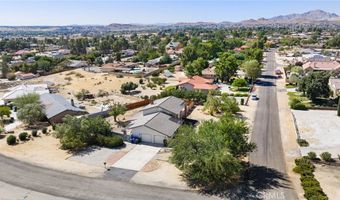 19403 Oneida Ct, Apple Valley, CA 92307