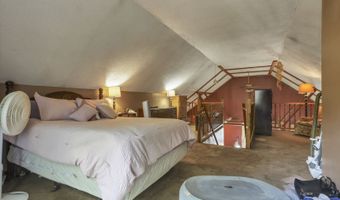 9806 Salem, Athens, OH 45701