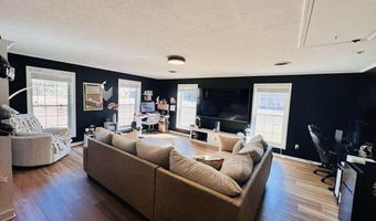 303 Bellview Dr, Aberdeen, MS 39730