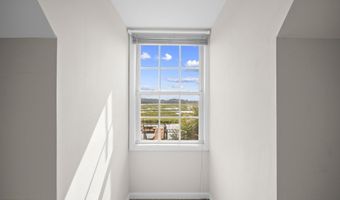 32 Eustis Landing Rd, Beaufort, SC 29907