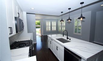 77 Brownstone Way 147, Aliso Viejo, CA 92656