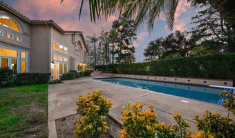 516 Camino Bailen, Escondido, CA 92029