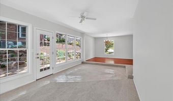 331 Wildforest Dr, Ballwin, MO 63011
