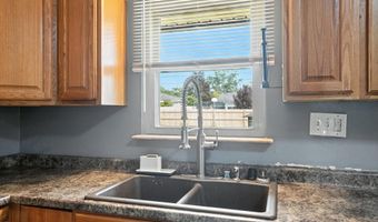 432 Redmond Rd, Columbus, OH 43228
