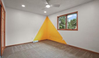 13820 Holyoke Path, Apple Valley, MN 55124