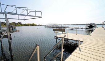 2701 Arrowwood Dr NW, Alexandria, MN 56308