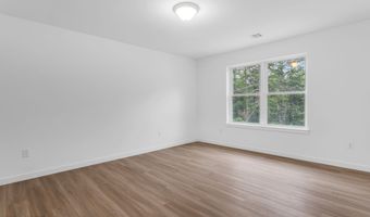393 Southern Blvd, Bayville, NJ 08721