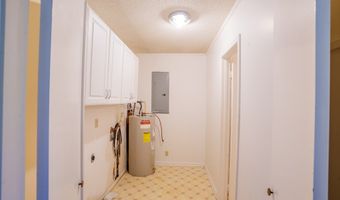 617 NORTHWOOD Dr, Baxley, GA 31513