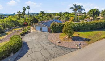 929 Pepper Tree Ln, Fallbrook, CA 92028