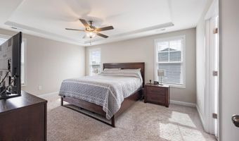 1801 Deerberry Ct, Aberdeen, NC 28315