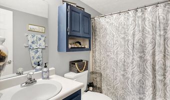 340 Seabreeze Cir, Avon, IN 46123