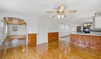 532 Frank C Gilman Hwy, Alton, NH 03809