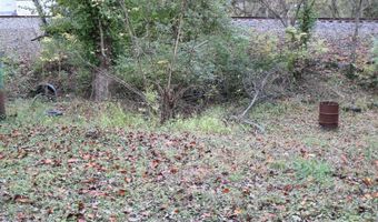 110 W Conwell St, Aurora, IN 47001