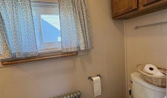 104 7th St, Bangor, ME 04401