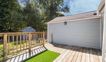 132 King Phillip Dr, North Kingstown, RI 02852