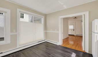 997 Washington St, Bath, ME 04530