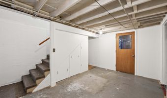 1465 3RD St, Astoria, OR 97103