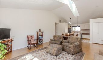 1011 Williamsburg Cir, Warwick, RI 02886