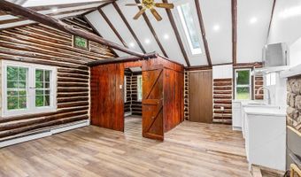 13 Alturas Rd, Alloway, NJ 07422