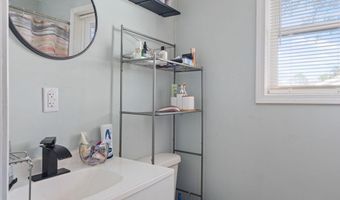 512 Karen Ln, Baldwyn, MS 38824