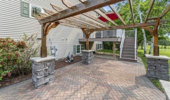 5713 Rosslare Ln, Fitchburg, WI 53711