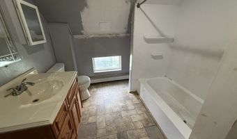 379 Main St, Barre, MA 01074