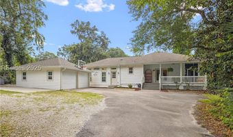 15 Palmetto Beach Dr, Bluffton, SC 29910