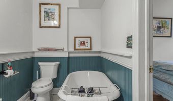 220 Main -105 South Toulme St, Bay St. Louis, MS 39520