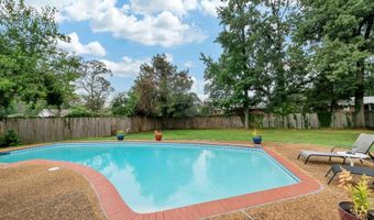 6170 HOWELLS Rd, Alexandria, VA 22310