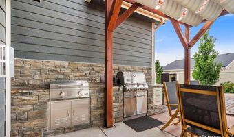 633 Conestoga Dr, Ault, CO 80610