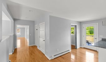 9 Hounds Way, Bath, ME 04530
