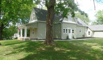 19 S Lester St, Bloomfield, IN 47424
