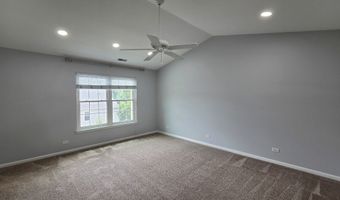 2631 N Greenwood Ave 2631, Arlington Heights, IL 60004