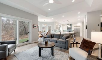 12 S Broadway, Beverly Shores, IN 46301