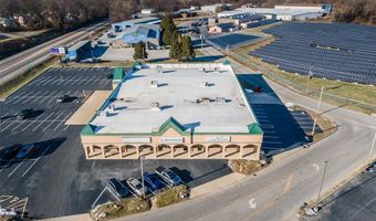 96 Northport Dr, Alton, IL 62002