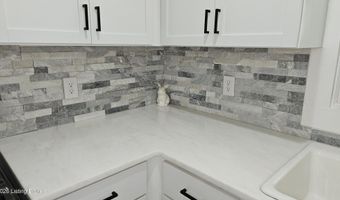 115 Hurstland Dr, Bardstown, KY 40004
