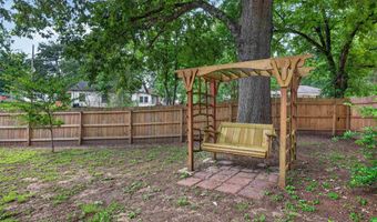 527 S 14Th St, Arkadelphia, AR 71923