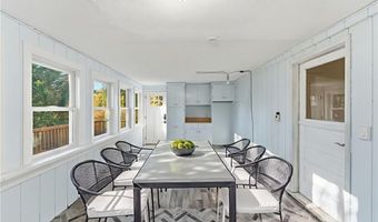 382 Beavertail Rd, Jamestown, RI 02835