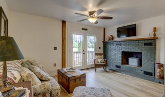 46 Ashford Lake Dr, Ashford, CT 06278