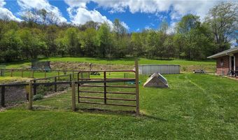 217 Camp Ground Rd, Addison, PA 15424