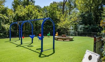 151 Summerwood Dr, Benton, AR 72015