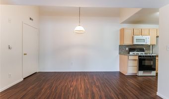 950 Seven Hills Dr 524, Henderson, NV 89052