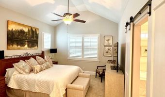737 Queens Way, Auburn, AL 36830