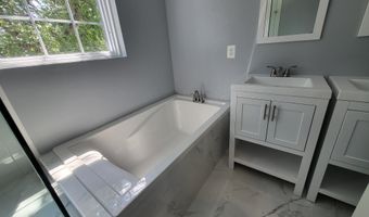 1662 KRAMER St NE, Washington, DC 20002
