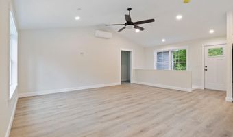 1508 Foxes Ridge Rd, Acton, ME 04001